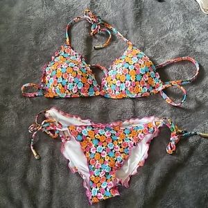 Flower print bikini